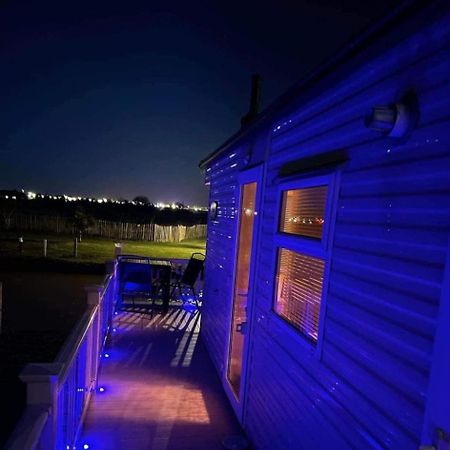 8 Berth 3 Bed Caravan Golden Palm Ml9 Chapel Saint Leonards Eksteriør billede