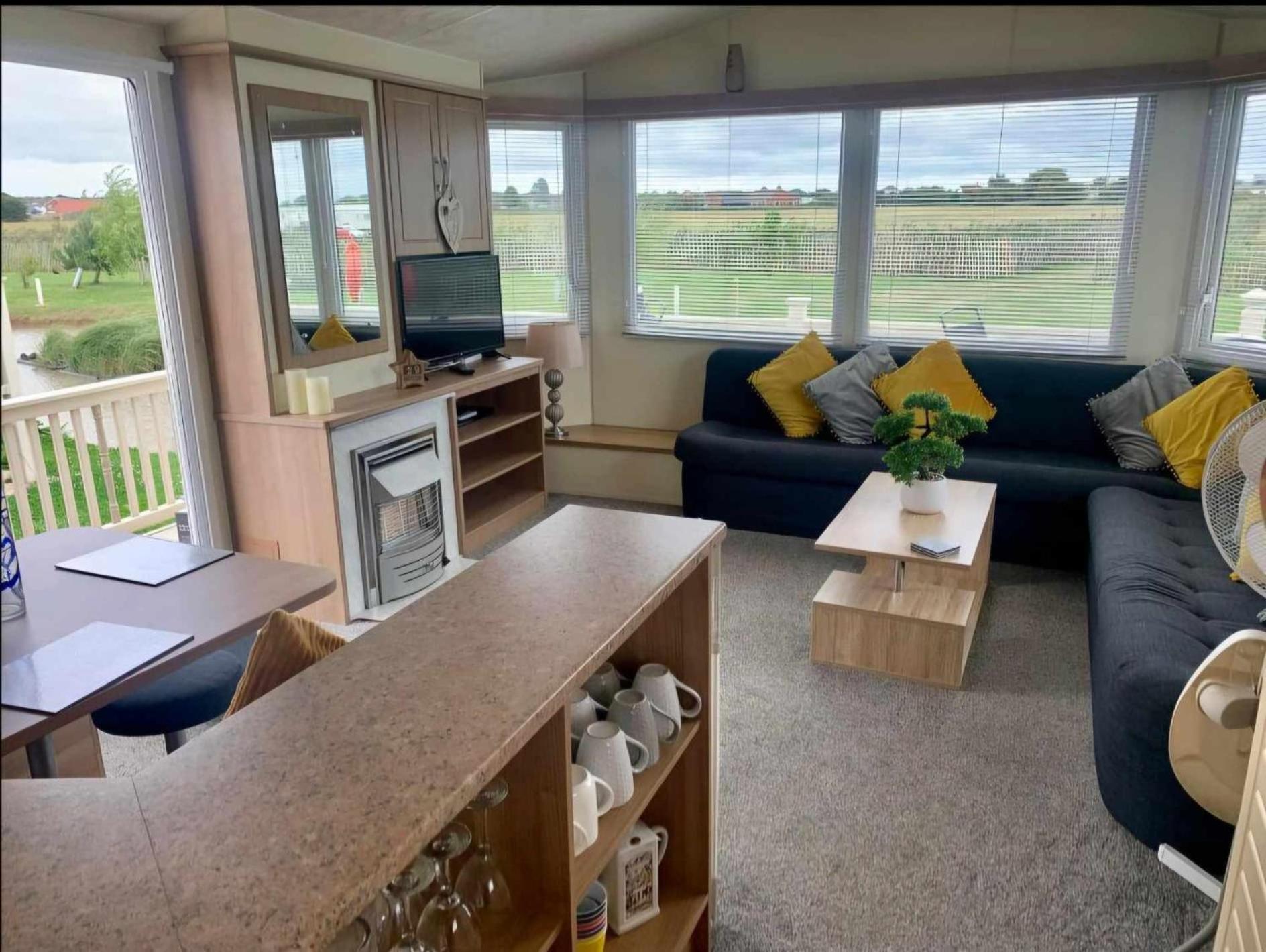 8 Berth 3 Bed Caravan Golden Palm Ml9 Chapel Saint Leonards Eksteriør billede